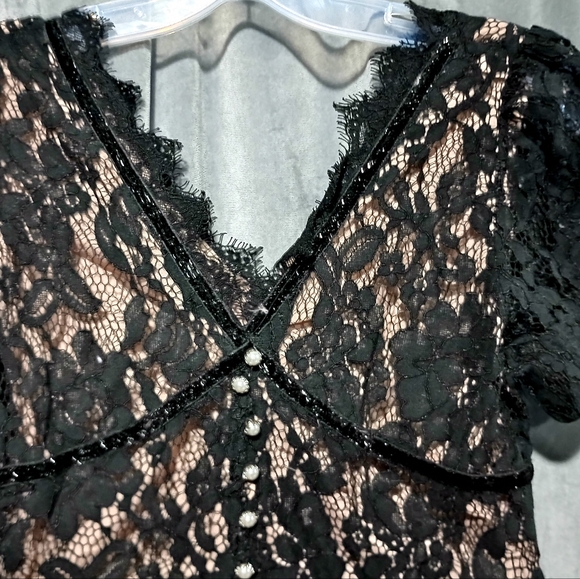 Pantsuit/Jumpsuit - Picture 2 of 7